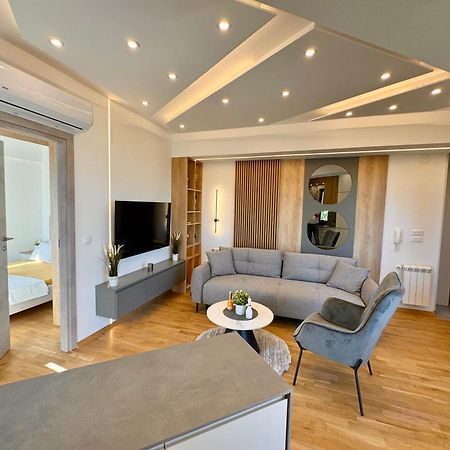 Maria Luxury Apartment Szkopje Kültér fotó