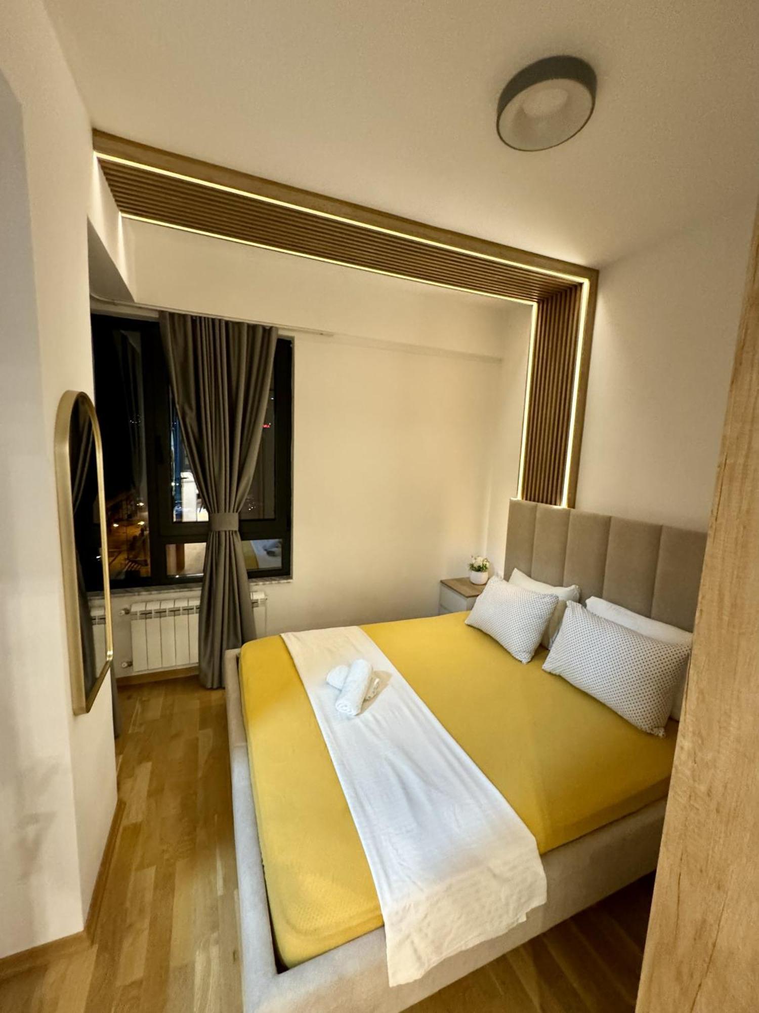 Maria Luxury Apartment Szkopje Kültér fotó