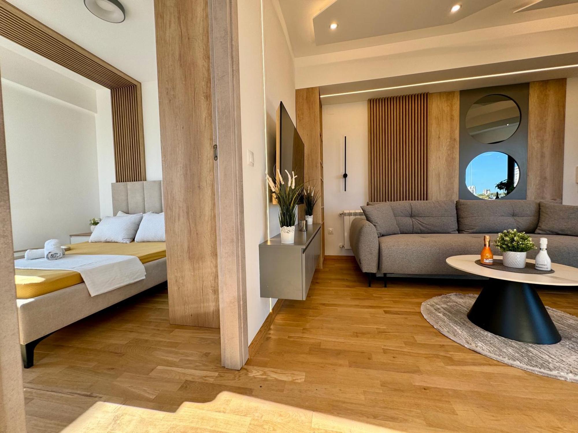 Maria Luxury Apartment Szkopje Kültér fotó