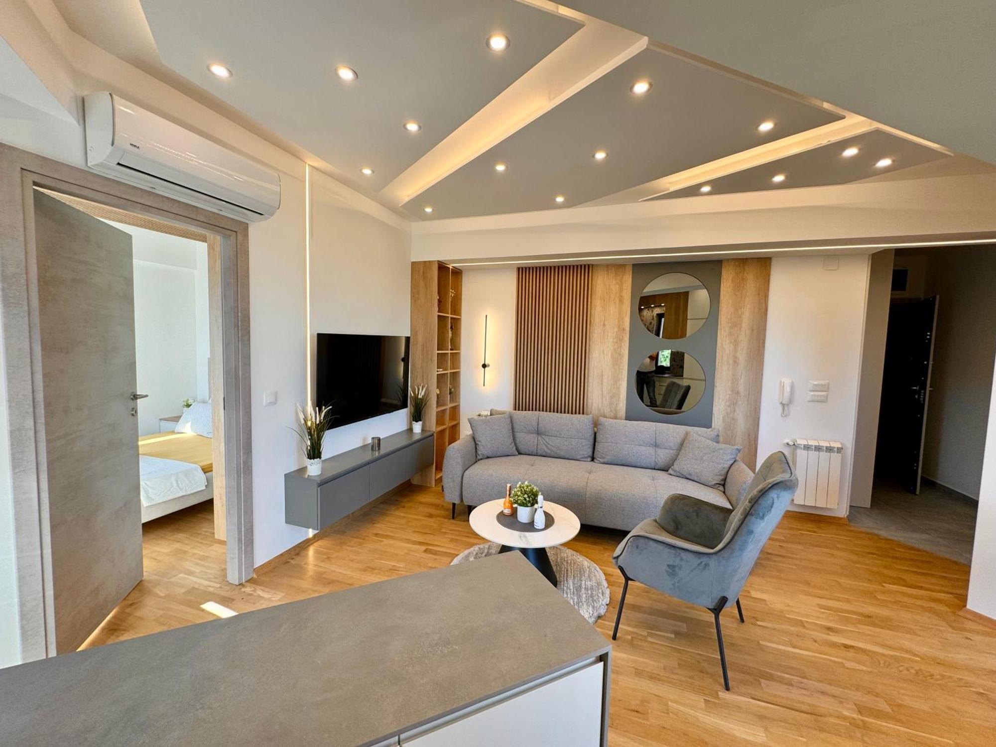Maria Luxury Apartment Szkopje Kültér fotó